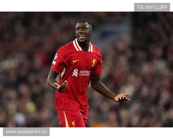 利物浦高位压迫策略持续强化,防守风险逐步显现 利物浦高位压迫策略持续强化,防守风险逐步显现