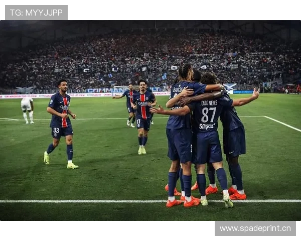 巴黎圣日耳曼边路突破优势显著，但进攻战术单一问题早已显现，对手针对性防守加剧