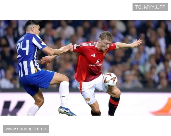 曼联锋线效率问题突出:进攻转化率持续低迷,对赛季争冠形势形成制约 曼联锋线效率问题突出:进攻转化率持续低迷,对赛季争冠形势形成制约