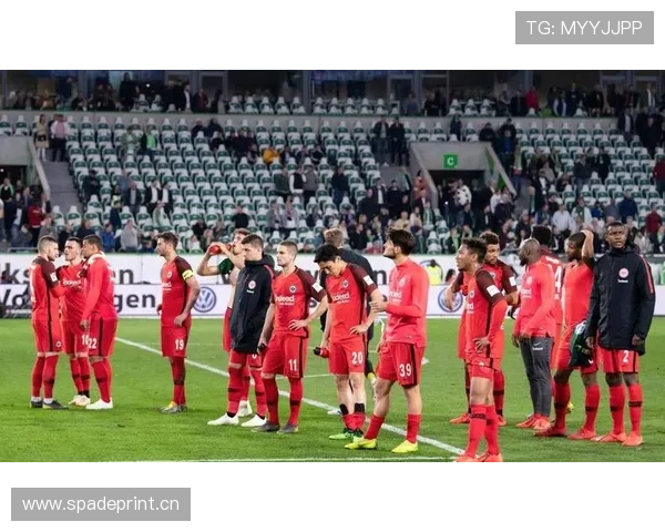 马竞欧战突破能力受关注,球队关键战表现对赛季走势形成制约 马竞欧战突破能力受关注,球队关键战表现对赛季走势形成制约